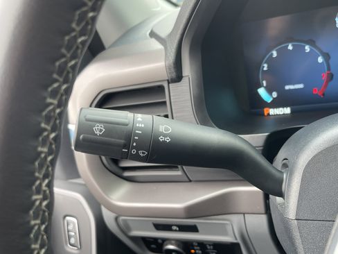 Used 2024 Ford F150 Lariat w/ FX4 Off-Road Package image 22