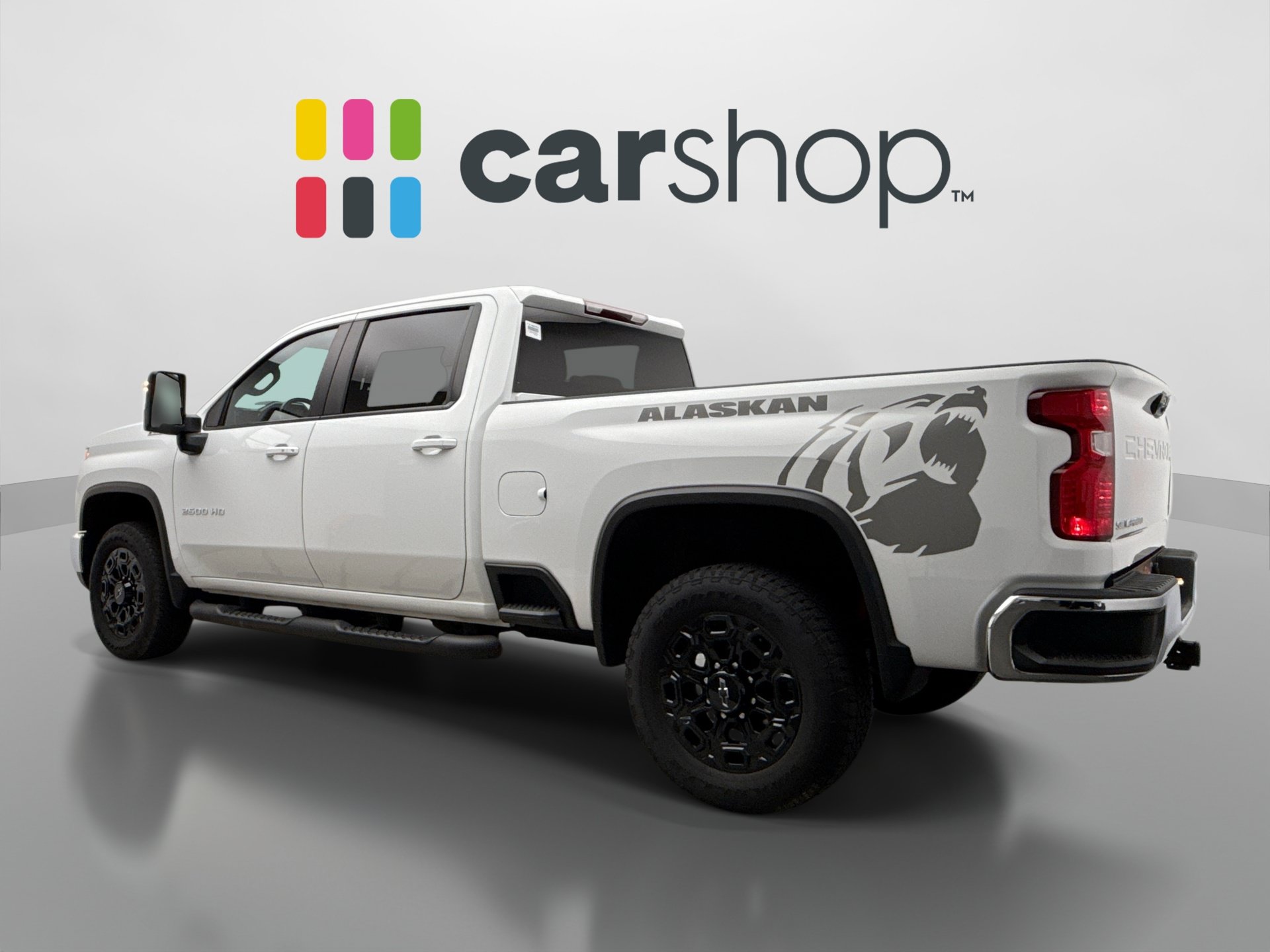 Used 2024 Chevrolet Silverado 2500 LT w/ Convenience Package AWD/4WD image 3