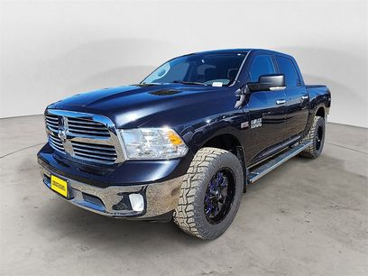 Used 2017 RAM 1500 Classic SLT w/ SLT Plus D￩cor Group
