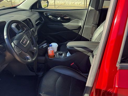 Used 2023 GMC Terrain AT4 image 7