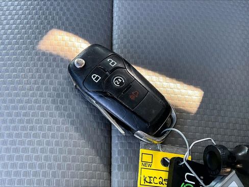 Used 2019 Ford F250 XL w/ Power Equipment Group AWD/4WD image 15