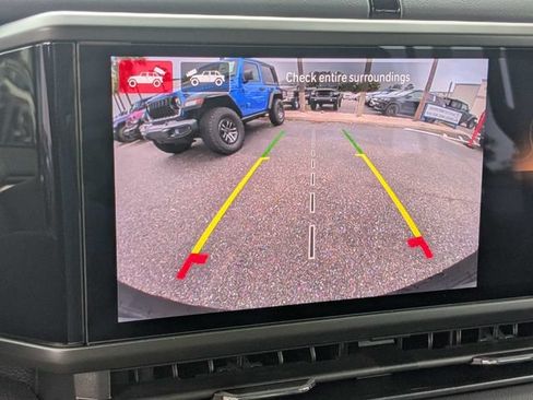 New 2026 Jeep Wrangler Unlimited Sahara w/ Whitecap Package AWD/4WD image 21