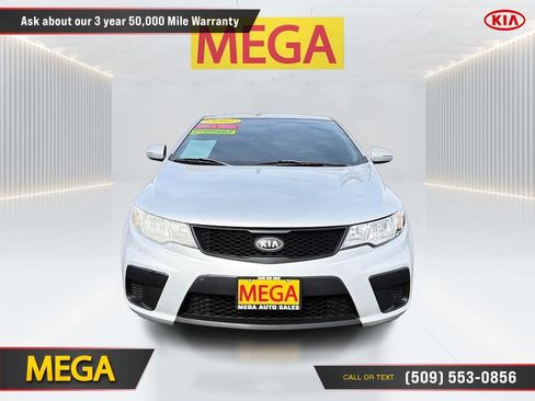 Used 2012 Kia Forte Koup EX FWD image 2