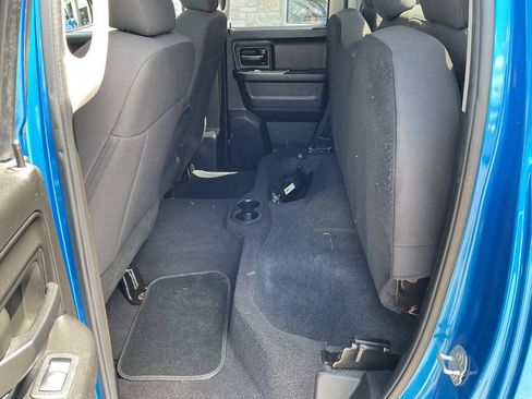 Used 2019 RAM 1500 Express w/ Express Value Package AWD/4WD image 36