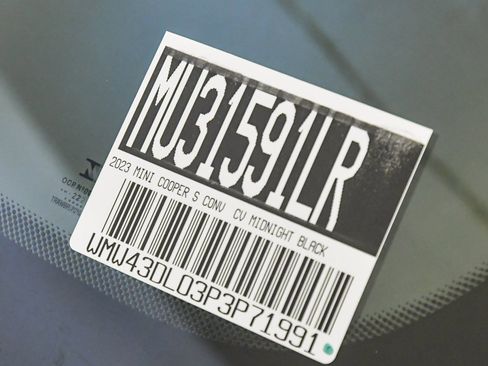 Certified 2023 MINI Cooper S w/ Signature Upholstery Package image 39