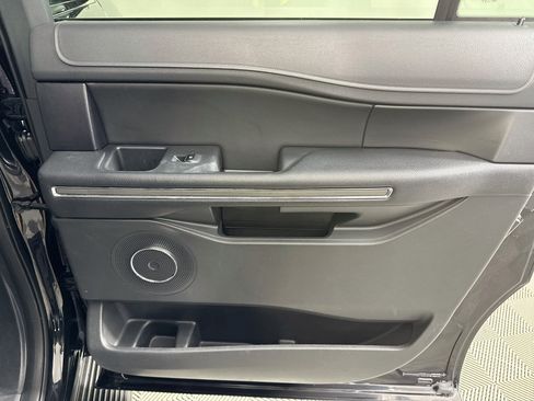 Used 2024 Ford Expedition Max XLT RWD image 26