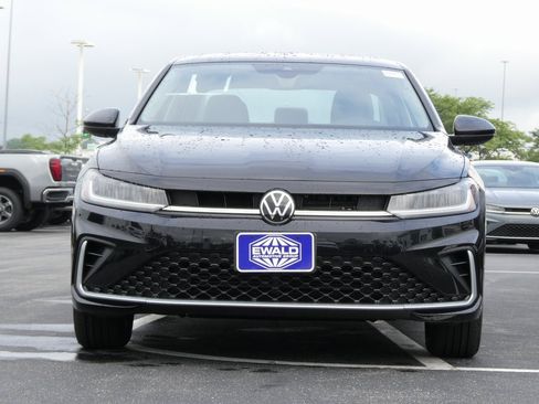 New 2025 Volkswagen Jetta S image 22