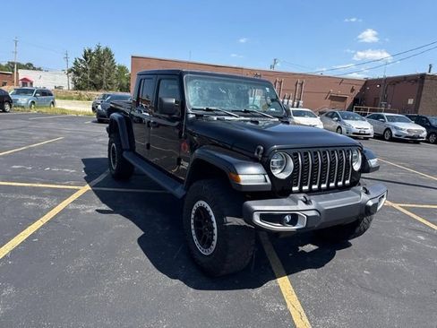Used 2020 Jeep Gladiator Overland AWD/4WD image 4