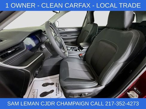 Used 2023 Jeep Grand Cherokee Laredo image 19