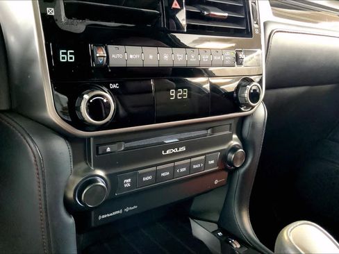 Used 2023 Lexus GX 460 Premium w/ Premium Package AWD/4WD image 35
