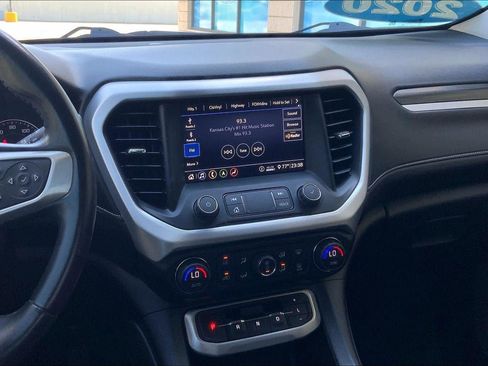 Used 2020 GMC Acadia SLT w/ Premium Package AWD/4WD image 6