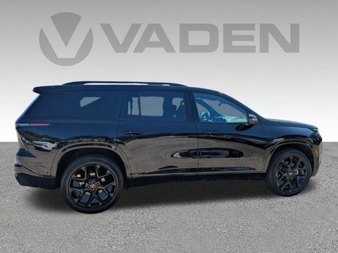 New 2026 Chevrolet Traverse RS w/ LPO, Floor Liner Package AWD/4WD image 27