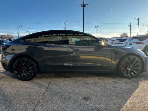 Used 2023 Tesla Model 3 Performance image 12
