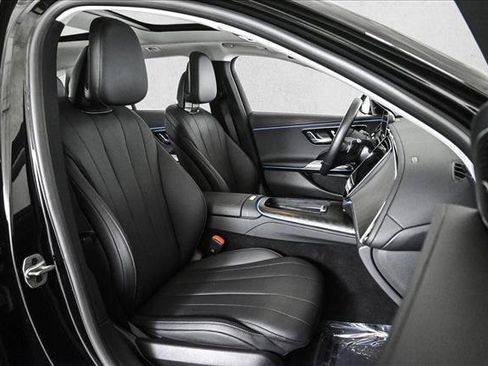 Used 2025 Mercedes-Benz E 450 4MATIC All-Terrain Wagon image 23