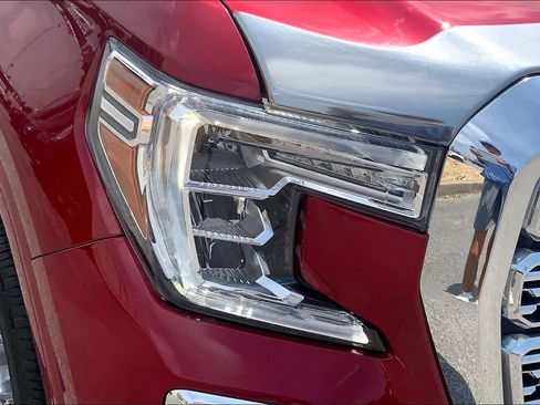 Used 2022 GMC Sierra 1500 Denali w/ Denali Reserve Package AWD/4WD image 28