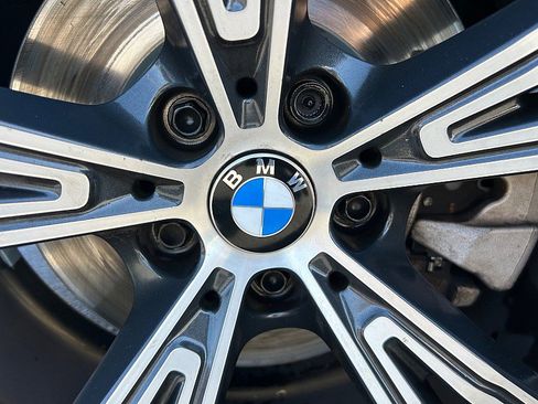 Used 2020 BMW 330i Sedan w/ Premium Package RWD image 13