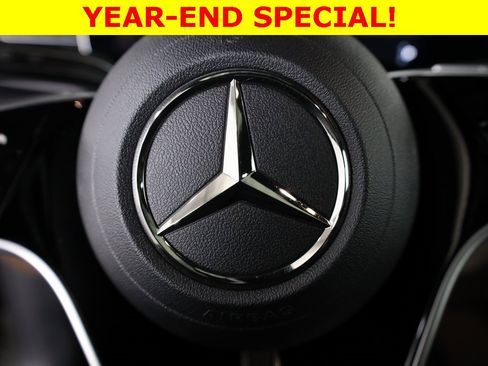 Used 2025 Mercedes-Benz GLE 450e 4MATIC image 13