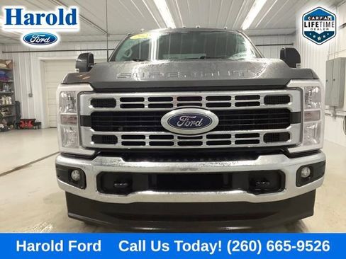Used 2025 Ford F350 XLT image 2