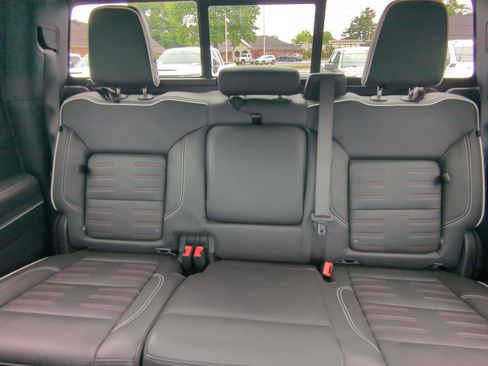 Used 2024 GMC Sierra 1500 AT4X AWD/4WD image 21