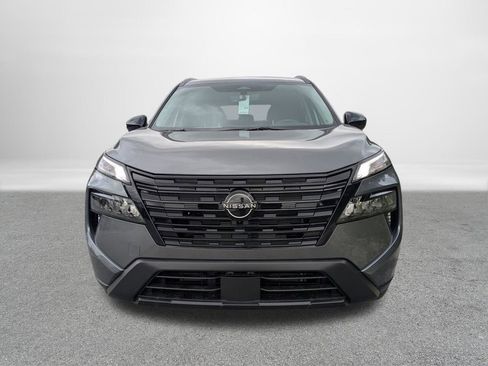 New 2026 Nissan Rogue SV FWD image 8