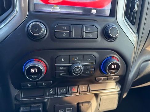 Used 2022 Chevrolet Silverado 2500 LT w/ Convenience Package AWD/4WD image 22