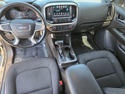 Used 2018 GMC Canyon SLE w/ SLE Convenience Package AWD/4WD image 9
