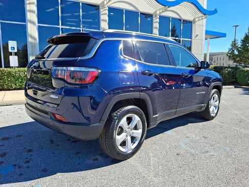 Used 2020 Jeep Compass Latitude w/ Safety & Security Group image 6