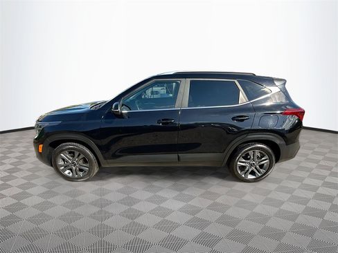 Used 2021 Kia Seltos S image 9