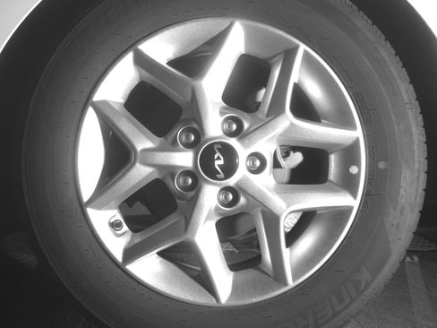 Used 2025 Kia Soul LX w/ LX Technology Package FWD image 14