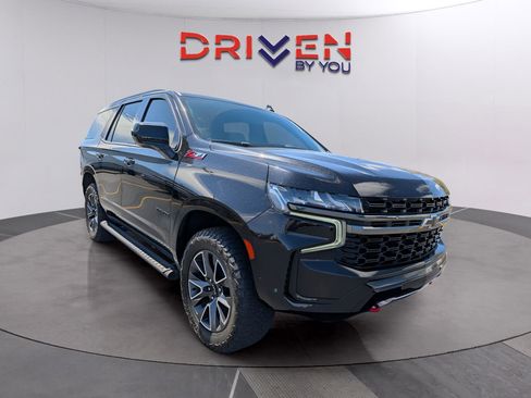 Used 2021 Chevrolet Tahoe Z71 w/ Rear Media and Nav Package image 4