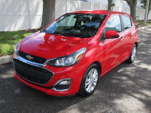 Used 2021 Chevrolet Spark LT w/ Driver Confidence Package image 1