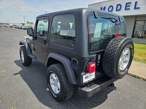 Used 2004 Jeep Wrangler X w/ Wheel Plus Group AWD/4WD image 8