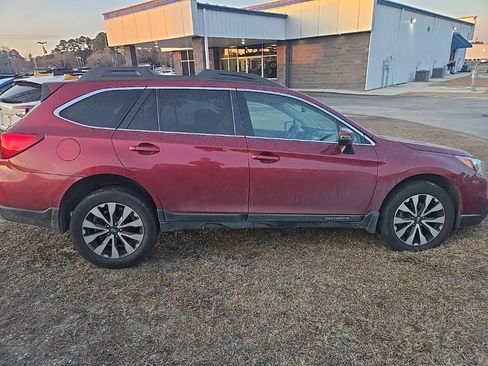 Used 2016 Subaru Outback 2.5i Limited image 6