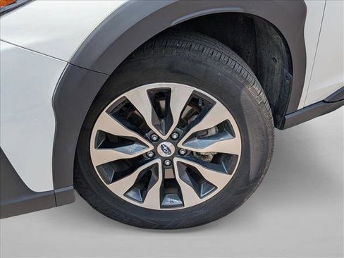 Used 2024 Subaru Outback Limited AWD/4WD image 10