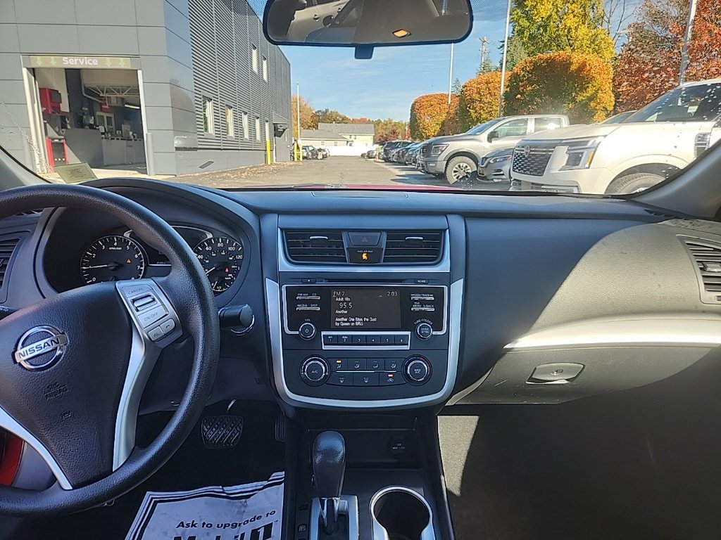 Used 2018 Nissan Altima 2.5 S w/ S Convenience Package FWD image 18