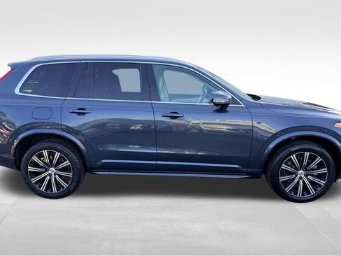 Used 2023 Volvo XC90 B5 Core w/ Climate Package AWD/4WD image 4