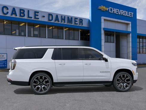 New 2026 Chevrolet Suburban RST w/ RST Capability Package AWD/4WD image 35