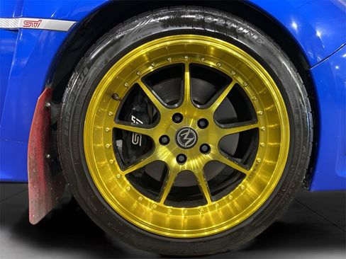 Used 2011 Subaru Impreza WRX STI image 18