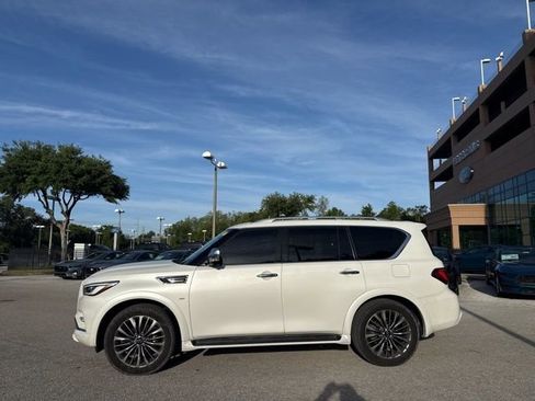 Used 2019 INFINITI QX80 Luxe w/ Proactive Package image 2