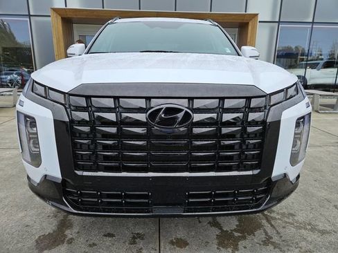 Used 2024 Hyundai Palisade Calligraphy AWD/4WD image 2