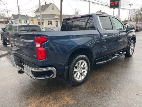 Used 2019 Chevrolet Silverado 1500 LTZ w/ LTZ Premium Package image 6