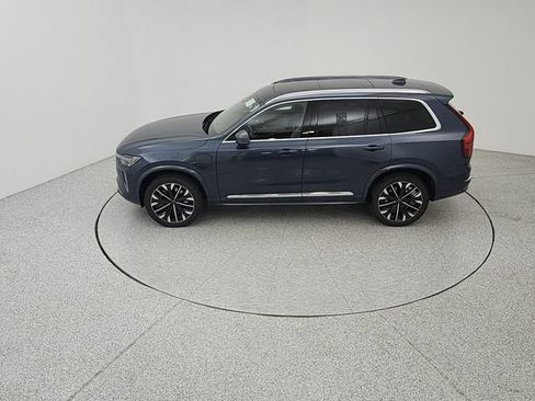 New 2026 Volvo XC90 T8 Plus w/ Protection Package AWD/4WD image 20