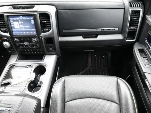 Used 2018 RAM 1500 Limited AWD/4WD image 40