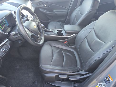 Used 2017 Chevrolet Volt Premier w/ Driver Confidence II Package image 17