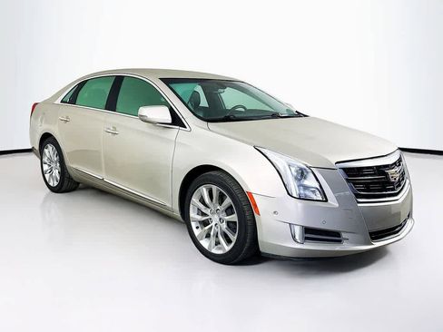 Used 2016 Cadillac XTS Luxury image 24
