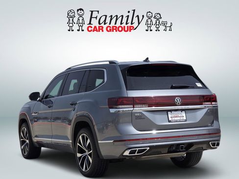 Used 2024 Volkswagen Atlas SEL Premium R-Line AWD/4WD image 3
