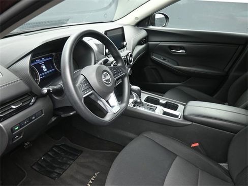 Certified 2024 Nissan Sentra SV image 18