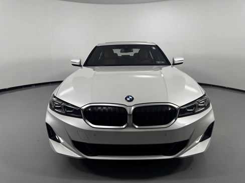 Used 2023 BMW 330i xDrive Sedan w/ Premium Package AWD/4WD image 2