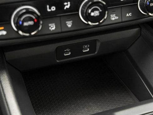 Used 2024 Honda Accord LX image 37