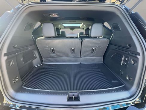 New 2026 Chevrolet Traverse RS w/ LPO, Floor Liner Package image 26
